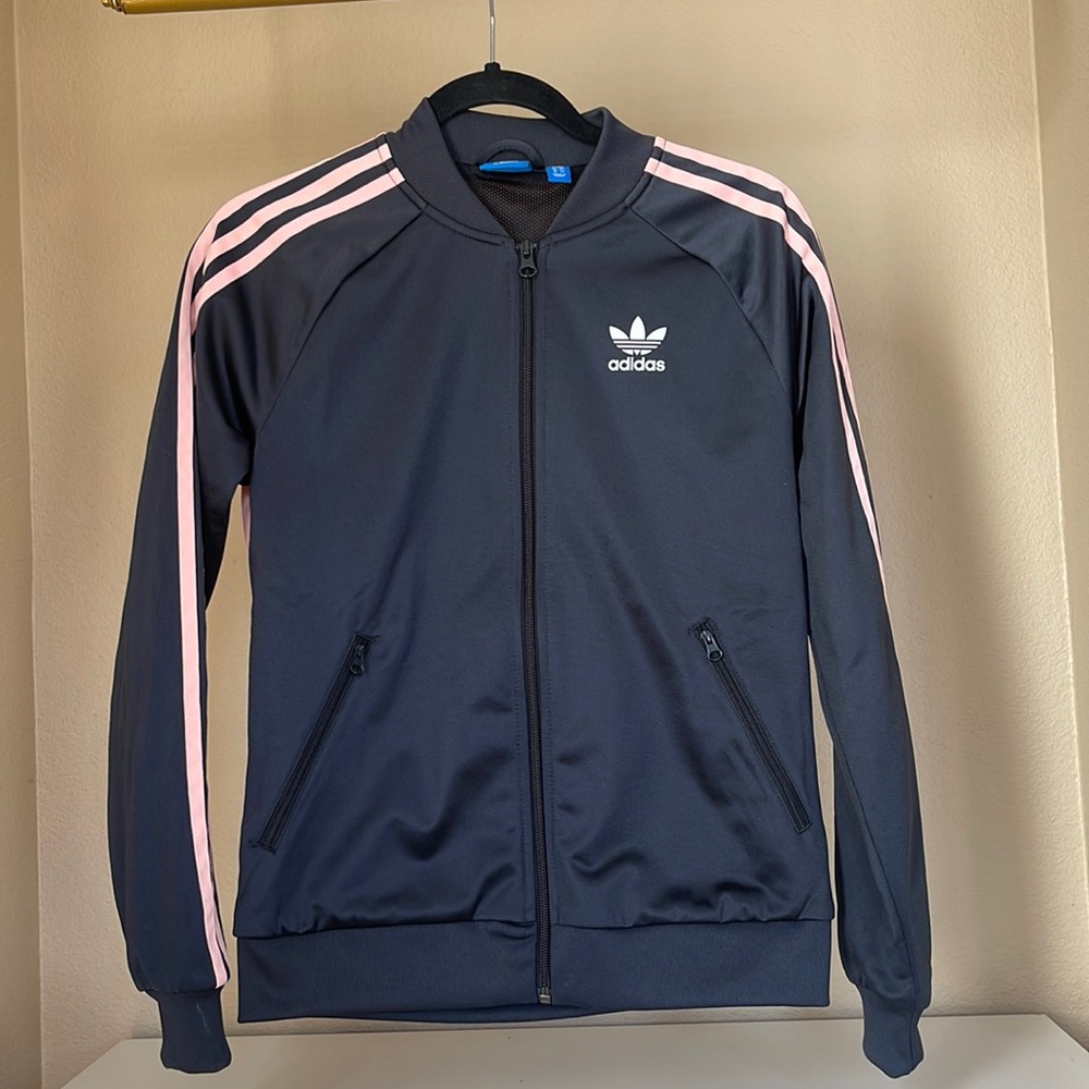 Adidas women’s jacket, size S. Like new.